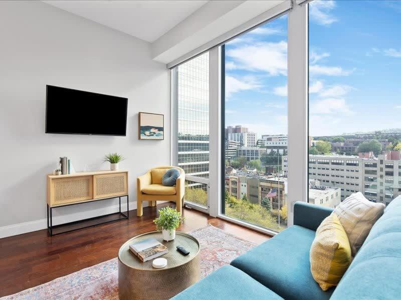 Cozysuites Trendy 1Br Ppg Paints Arena Pitts Pittsburgh Exterior photo